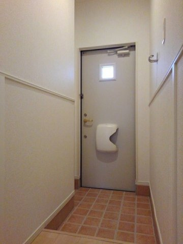 スズランＢの玄関