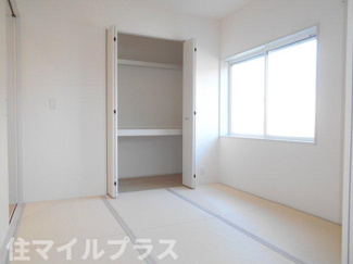 【和室】 | 郡山市安積荒井3丁目新築一戸建て2棟 | 落ち着いた雰囲気の和室付きです