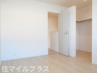 【洋室】 | 郡山市安積荒井3丁目新築一戸建て2棟 | 個人の部屋や寝室として使える洋室です
