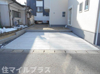 【駐車場】 | 郡山市安積荒井3丁目新築一戸建て2棟 | 駐車場に車を止められます