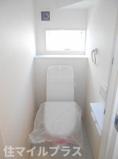 【トイレ】 | 郡山市安積荒井3丁目新築一戸建て2棟 | シンプルで使いやすいトイレです