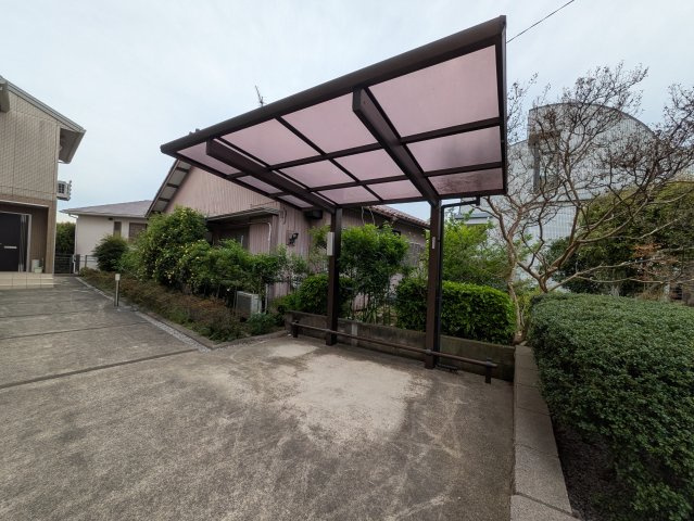 アンジュールのその他