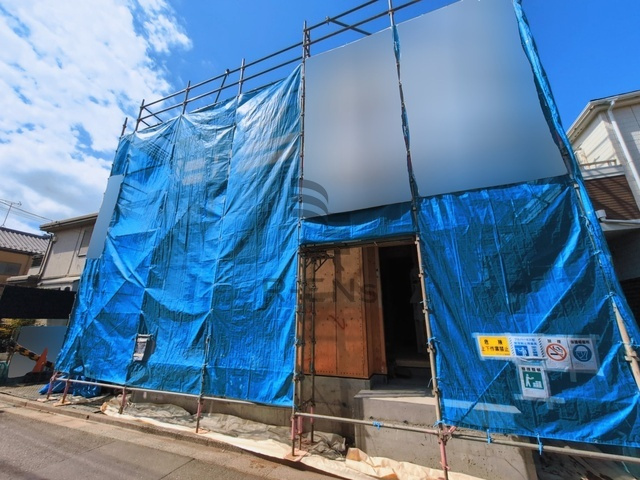 【外観】 | 西東京市泉町１丁目　新築戸建て　２号棟 | 建築中