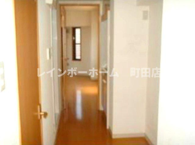 ラ・フルール芹ヶ谷※初期費用分割後払いサービス利用可能物件の玄関