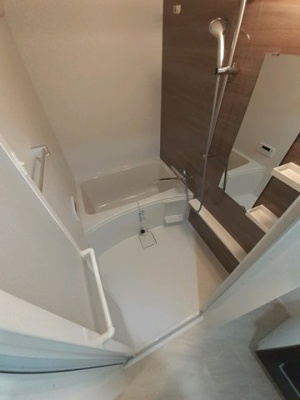 【浴室】 | ゼファーひまわり | ゆったり過ごせるお風呂です