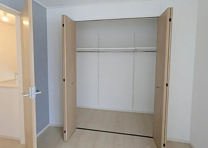 【中古】川越市豊田町中古住宅の収納|7.5帖洋室の収納です☆