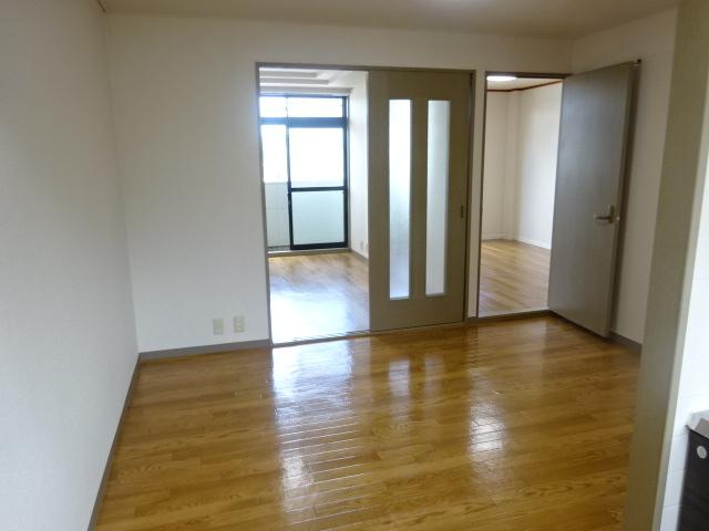 ヒルトップ内張の居間・リビング|リビング(北側から)（イメージ）