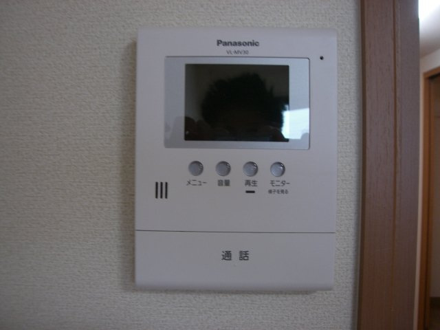 リヴェール小向のセキュリティ|カメラ付インターホン