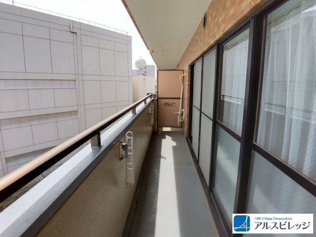 ライオンズマンションみずほ台のバルコニー|南東向きバルコニーで毎日のお洗濯もラクラク快適