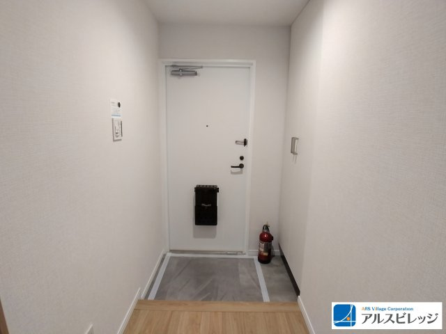 ライオンズマンションみずほ台の玄関|大容量の玄関収納