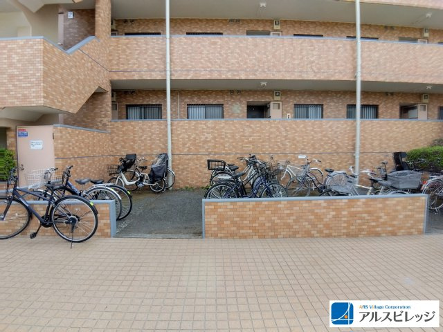 ライオンズマンションみずほ台の駐輪場|空き状況要確認