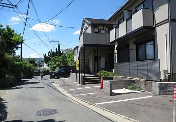 デュマン石井 の駐車場|駐車場です