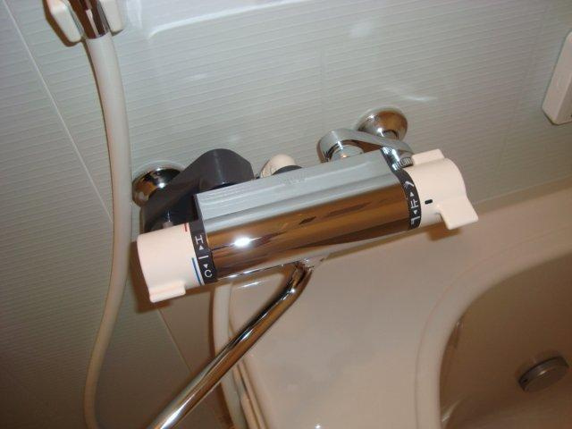 サンシティーＡの浴室|サーモ水栓