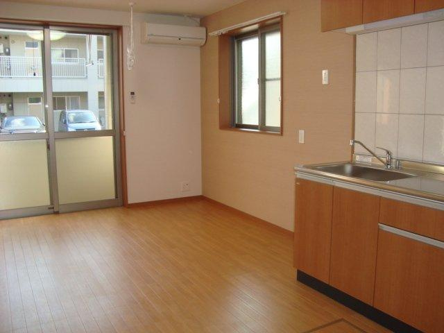 サンシティーＡの居間・リビング|リビング