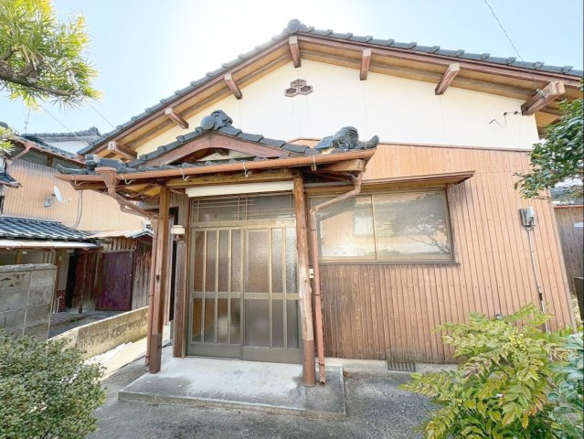 佐賀県杵島郡大町町 中古戸建の外観|趣ある和風の平屋住宅！落ち着いた佇まいが魅力です！
