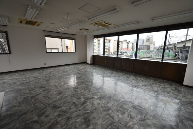 前橋市文京町売ビルのその他|2階
