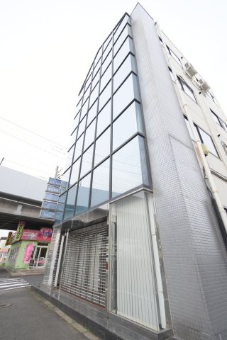 前橋市文京町売ビルの外観