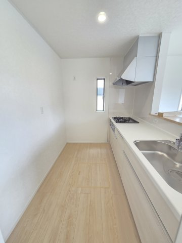 新築　伊勢崎市境米岡第3　2号棟　Cradle Gardenのキッチン|新築　伊勢崎市境米岡第3　2号棟　Cradle Garden