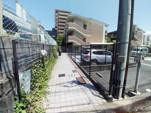 ベレッツァ芦屋Ⅰのエントランス