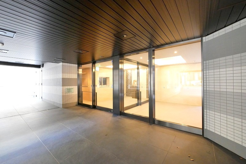 ラフィスタ方南町の外観