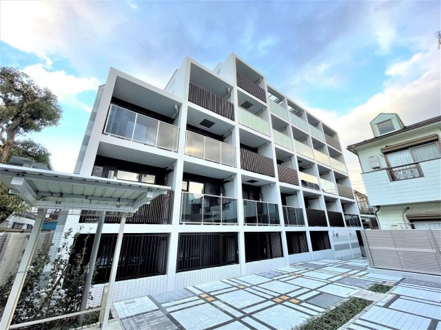 ラフィスタ方南町の外観