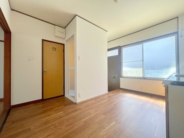 【居間・リビング】 | 平和荘