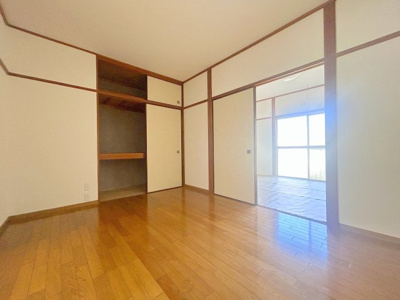 【居間・リビング】 | 平和荘