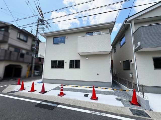 上桂西居町　２号地の前面道路含む現地写真