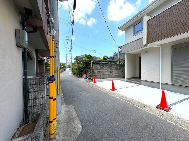 上桂西居町　２号地の前面道路含む現地写真