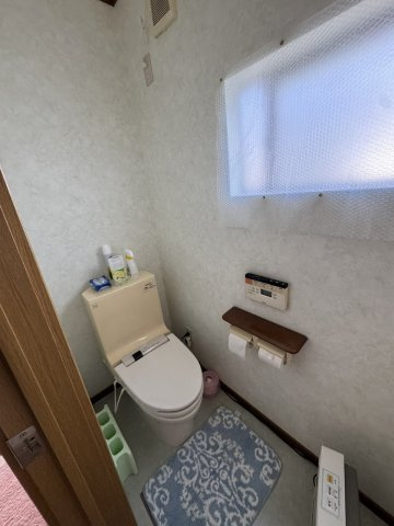 真田町長　中古住宅のトイレ