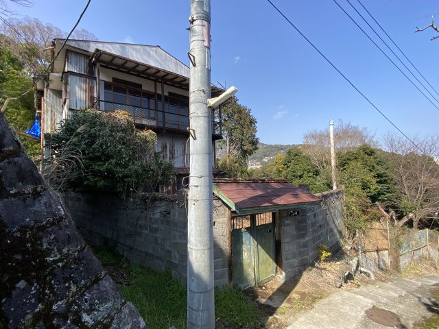 熱海市　水口町の前面道路含む現地写真