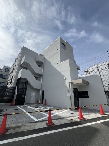 世田谷区代田５丁目の賃貸マンションの外観|外観は落ち着いています