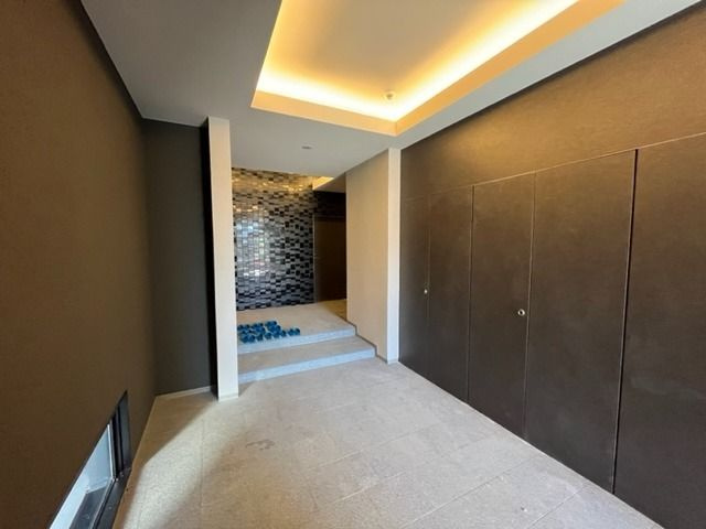 Adachi Liner Toneri Residenceのロビー