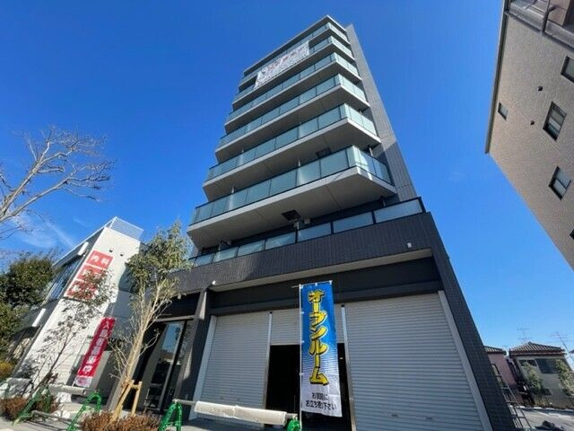 Adachi Liner Toneri Residenceのエントランス