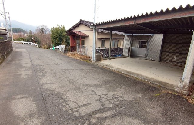 西条市氷見乙1623-67　収益物件