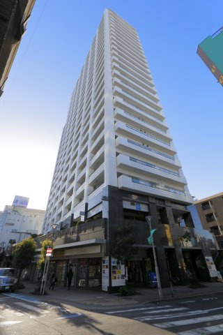 東京グランファーストの外観