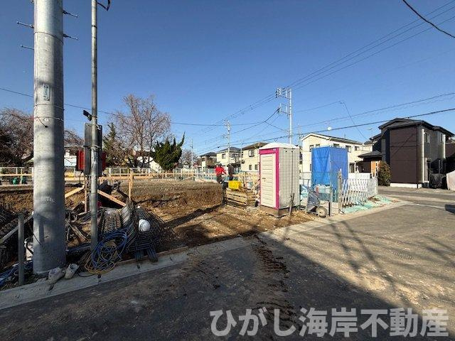 平塚市山下１丁目　新築戸建　全４棟の外観|3月5日撮影　建築中　現地外観