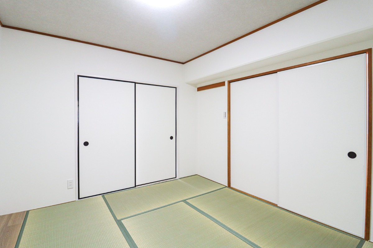 【Re Dream】ラポー桂の和室|落ち着いた雰囲気の和室。シンプルな空間なので、お好みの家具配置で自由にレイアウトできます。

室内（2026年2月）撮影