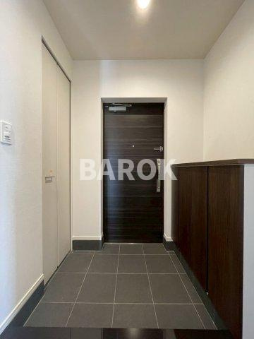 ラフィーネ鳥飼の玄関