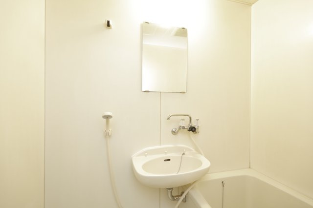 YKハイツの浴室