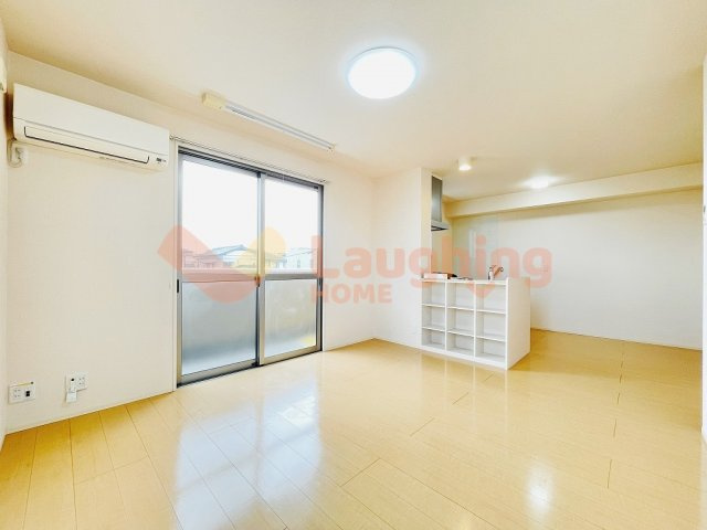 グレースガーデンの居間・リビング|ゆったりとしたリビングです