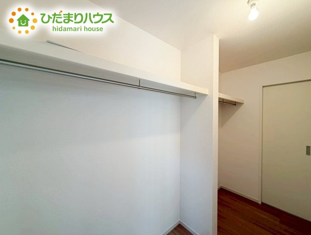 郡山市片平町1期　新築戸建の収納|"大容量のクローゼット！ハンガーパイプ付き。
洋服をかけて収納すれば、「何を持っているか」忘れることもありません！"