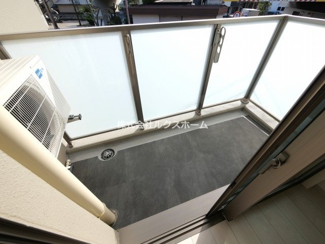 Storia茨木新庄のバルコニー|陽当たり良好なバルコニーです