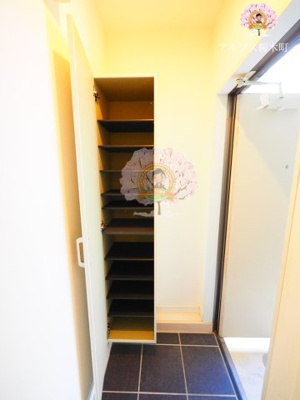 【玄関】 | ラフィネス南太田 | 同一仕様・反転タイプ