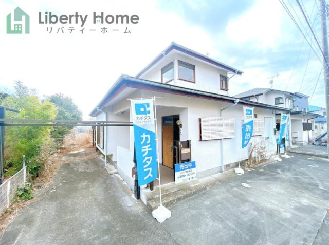 北茨城市中郷町汐見ヶ丘2丁目　中古戸建の外観|ご予約をいただければ、『平日の空いた時間』『周辺物件まとめて見たい』『1件だけ見たい』ももちろん可能です♪
お気軽にお問合せください♪