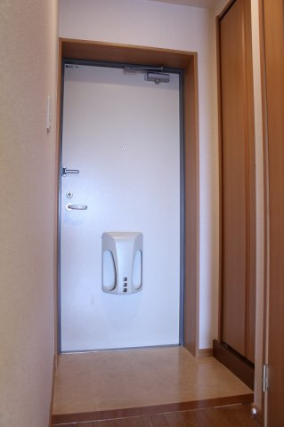 カレント石井城の玄関|明るい玄関です