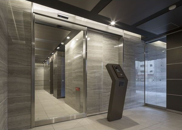 メルカーサ泉のエントランス