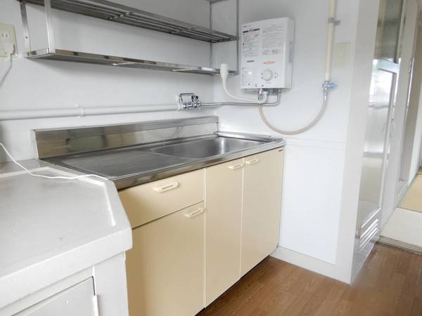 ビレッジハウス畑賀2号棟のキッチン|ビレッジハウスの同一物件・同一タイプの間取りの写真です