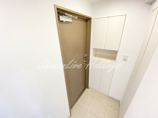 ステラ平塚の玄関