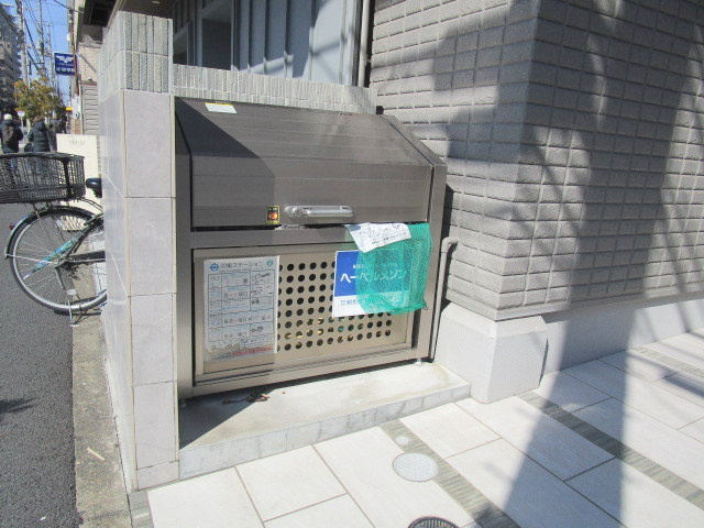 Bellecour ベルクールのその他共用部分|★ごみストッカー★